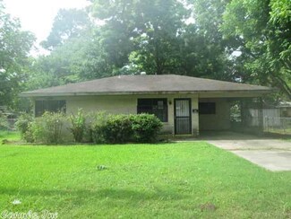 1612 E 8th Ave, Pine Bluff, AR 71601