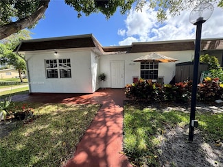2814 SW Natura Blvd Unit A, Deerfield Beach, FL 33441
