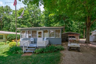 142 Diamond Isle, Cassopolis, MI 49031