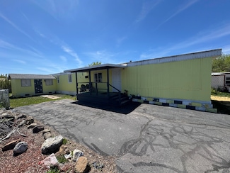2934 Summers Ln Unit 27, Klamath Falls, OR 97603