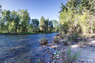 279 Conner Cutoff Rd, Conner, MT 59827