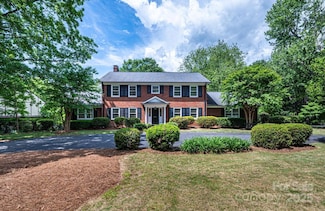 1285 10th Street Blvd NW, Hickory, NC 28601