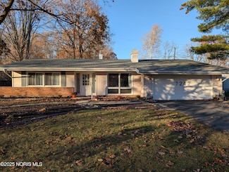 7242 Grenlock Dr, Sylvania, OH 43560