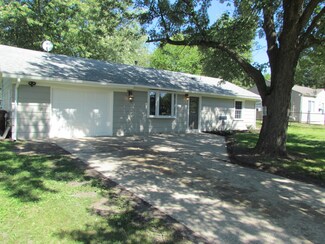 317 Luana Rd, Joliet, IL 60433
