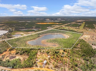 6384 Highway 77, Chipley, FL 32428