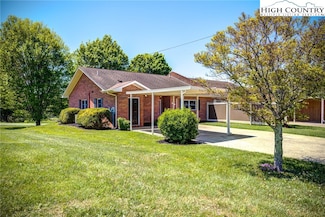 41 Transou St Unit 1, Sparta, NC 28675
