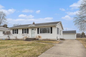 6634 Andale Ave SW, Grand Rapids, MI 49548