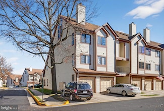 6017F Curtier Dr Unit F, Alexandria, VA 22310