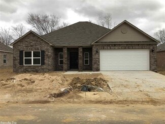 2060 Mary Alice Dr, Conway, AR 72032