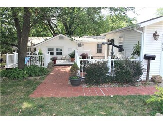 2504 N 29th St, Saint Joseph, MO 64506
