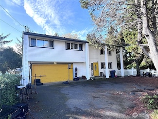 169 N Port Loop NW, Ocean Shores, WA 98569