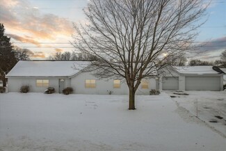 16159 Apple Ave, Casnovia, MI 49318