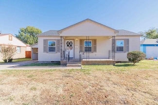 17 NW 28th St, Lawton, OK 73505