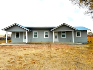 110 E Hwy 20, Cody, NE 01011