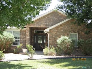 1405 S Lincoln Dr, Artesia, NM 88210