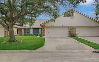 3618 Teakwood Ln, Pearland, TX 77584
