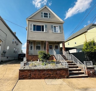 41 E 4th St Unit 1, Bayonne, NJ 07002