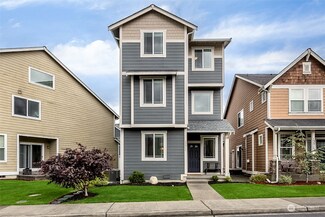 13311 96th Avenue Ct E, Puyallup, WA 98373