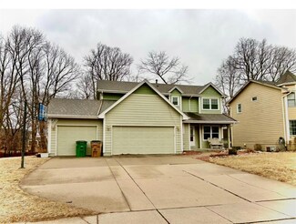 1620 W Wahkonsa Ave, Polk City, IA 50226
