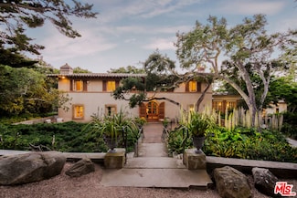 405 Toro Canyon Rd, Carpinteria, CA 93013