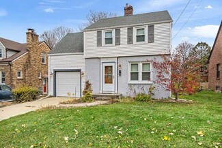 119 James Ave, Rockford, IL 61107