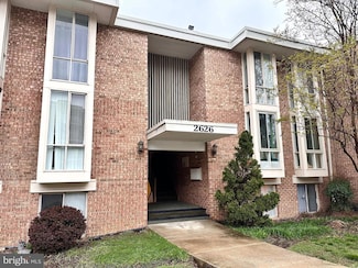 2626 Fort Farnsworth Rd Unit 200-2B, Alexandria, VA 22303