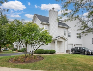 2492 Dickens Dr Unit 2492, Aurora, IL 60503