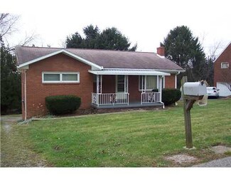 2140 Thomas Dr, White Oak, PA 15131