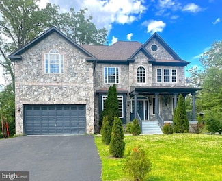 8512 Spruce St, Manassas, VA 20111