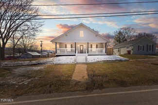 607 E Oakland Ave, Johnson City, TN 37601