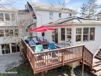 22 Tomac Ave, Old Greenwich, CT 06870