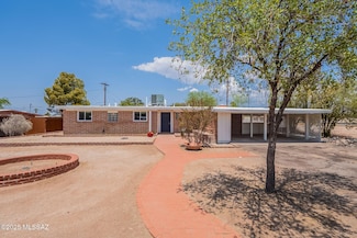 5457 E Holmes St, Tucson, AZ 85711