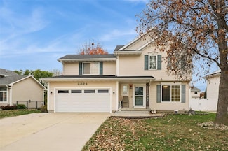 6028 NW 49th St, Johnston, IA 50131