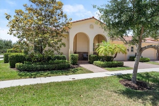 10145 SW Canossa Way, Port Saint Lucie, FL 34986