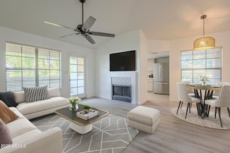 6885 E Cochise Rd Unit 219, Paradise Valley, AZ 85253