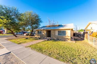 590 Vine St, El Centro, CA 92243