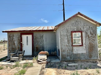 502 N Hickory St, Pecos, TX 79772