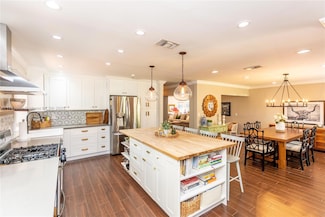 2003 N 46th Ave, Hollywood, FL 33021
