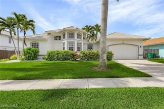 42 Tahiti Rd, Marco Island, FL 34145