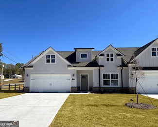9 Village Ct Unit 1, Cleveland, GA 30528