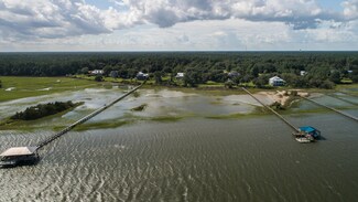 848 Grannys Ln, Awendaw, SC 29429