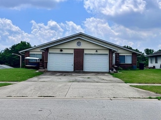 2711-2713 Charles Dr, Grove City, OH 43123