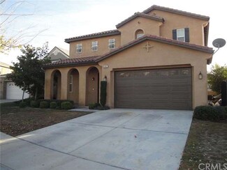 15867 Rock Point Ln, Fontana, CA 92336