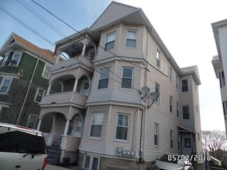 646 Summer St, New Bedford, MA 02746