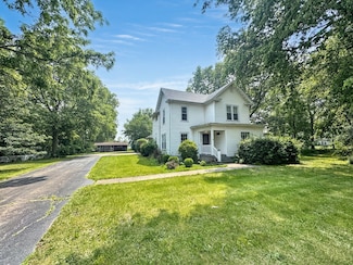 1204 W Reynolds St, Pontiac, IL 61764