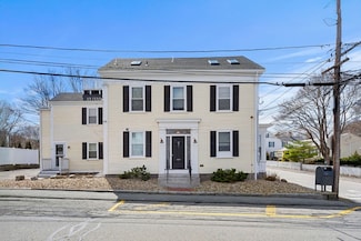28 School St Unit D, Rockport, MA 01966