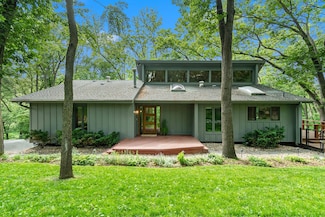 1606 Camp Gifford Rd, Bellevue, NE 68005