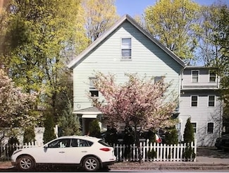 535 Auburn St Unit 1, Auburndale, MA 02466