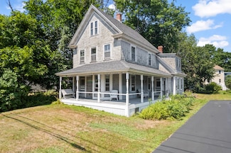 104 Woodbridge Rd, York, ME 03909