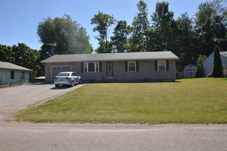 403 Orchard Hill Dr, Lagrange, IN 46761